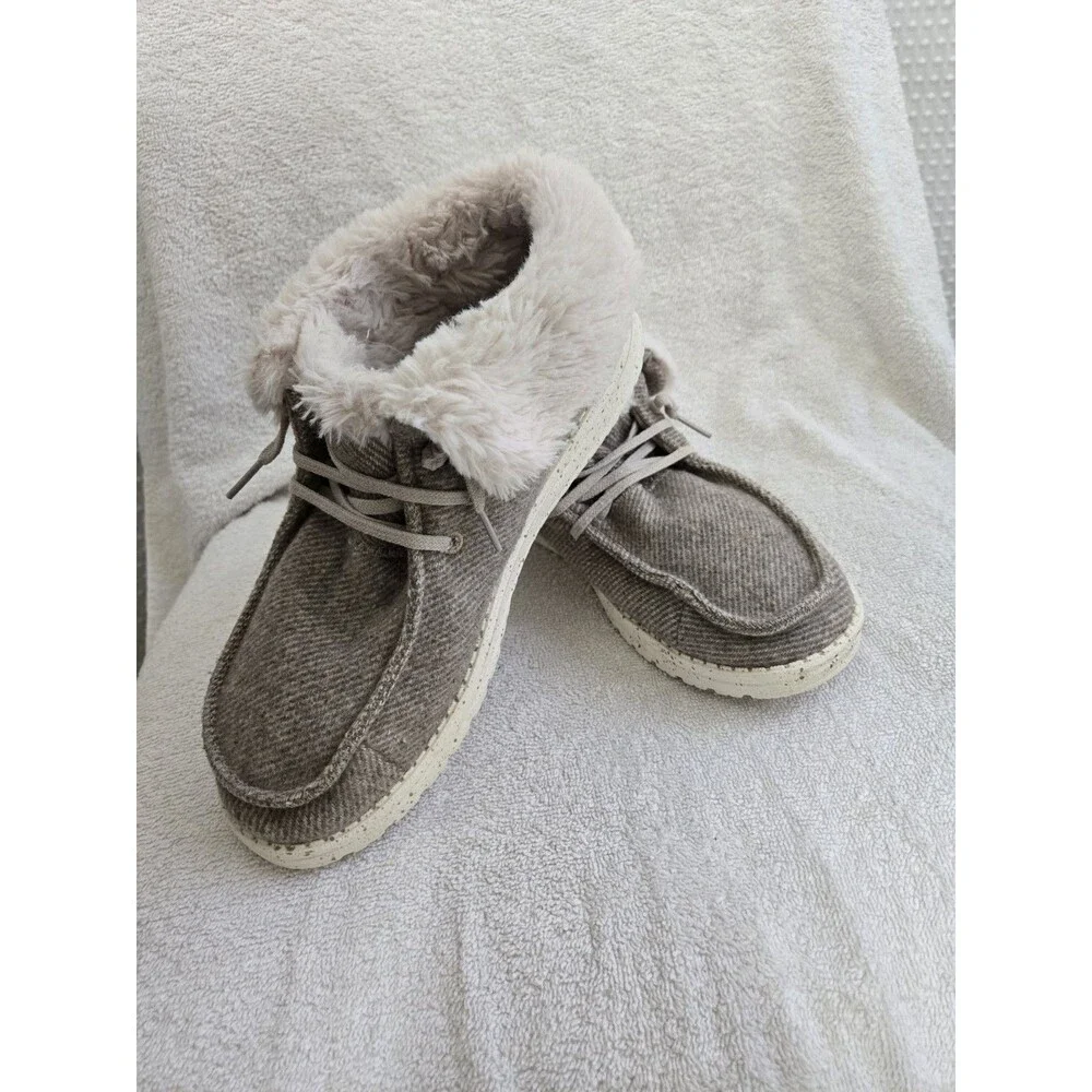 Hey Dude Britt Nut Tan Faux Fur Lined Lace Up Chukka Boot Shoes Women Size 8